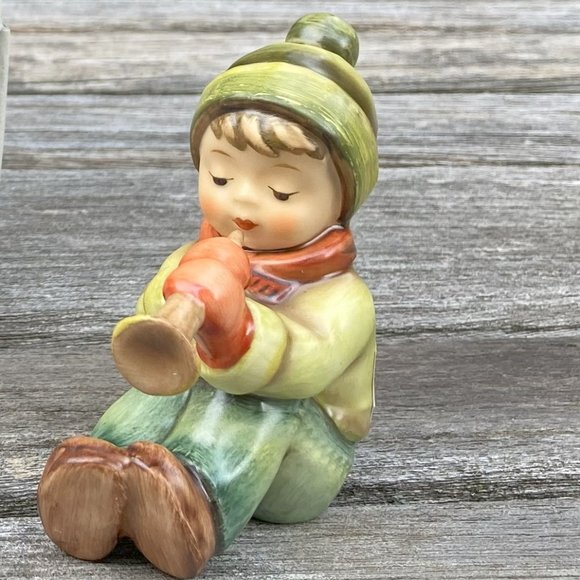 💯 Authentic Goebel Vintage Hummel "Sound the Trumpet" Figurine #303 - Picture 7 of 11